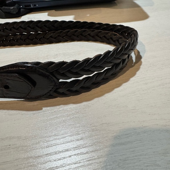 Lands' End Black and Silver Leather Belt with Polished Hardware - Picture 3 of 8